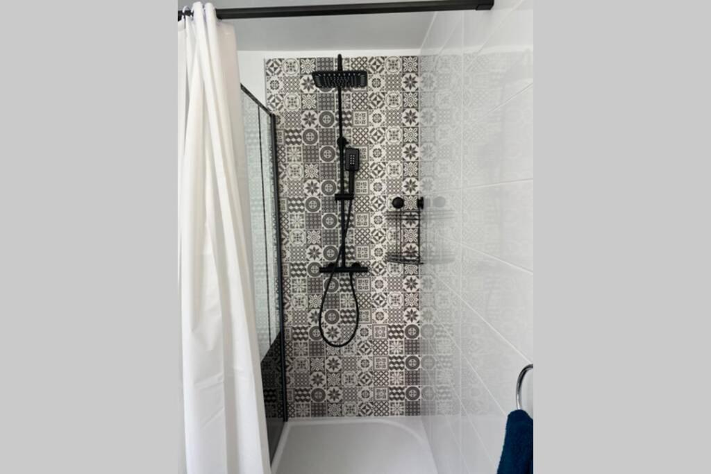 Le Puits Du Bourg Apartment Nevers Ngoại thất bức ảnh