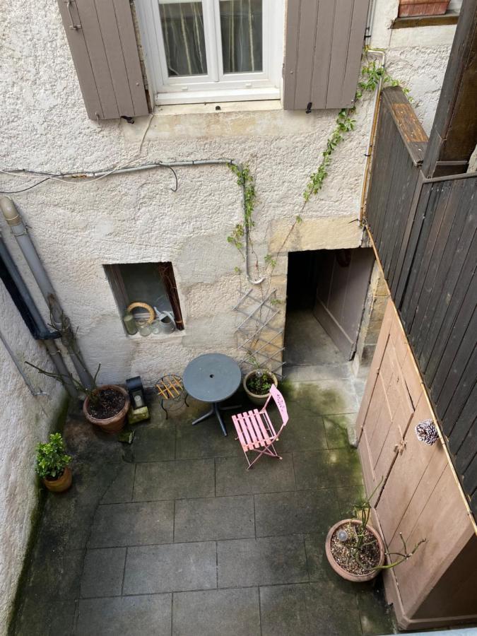 Le Puits Du Bourg Apartment Nevers Ngoại thất bức ảnh