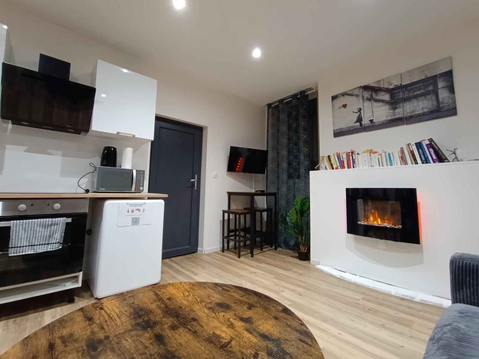 Le Puits Du Bourg Apartment Nevers Ngoại thất bức ảnh